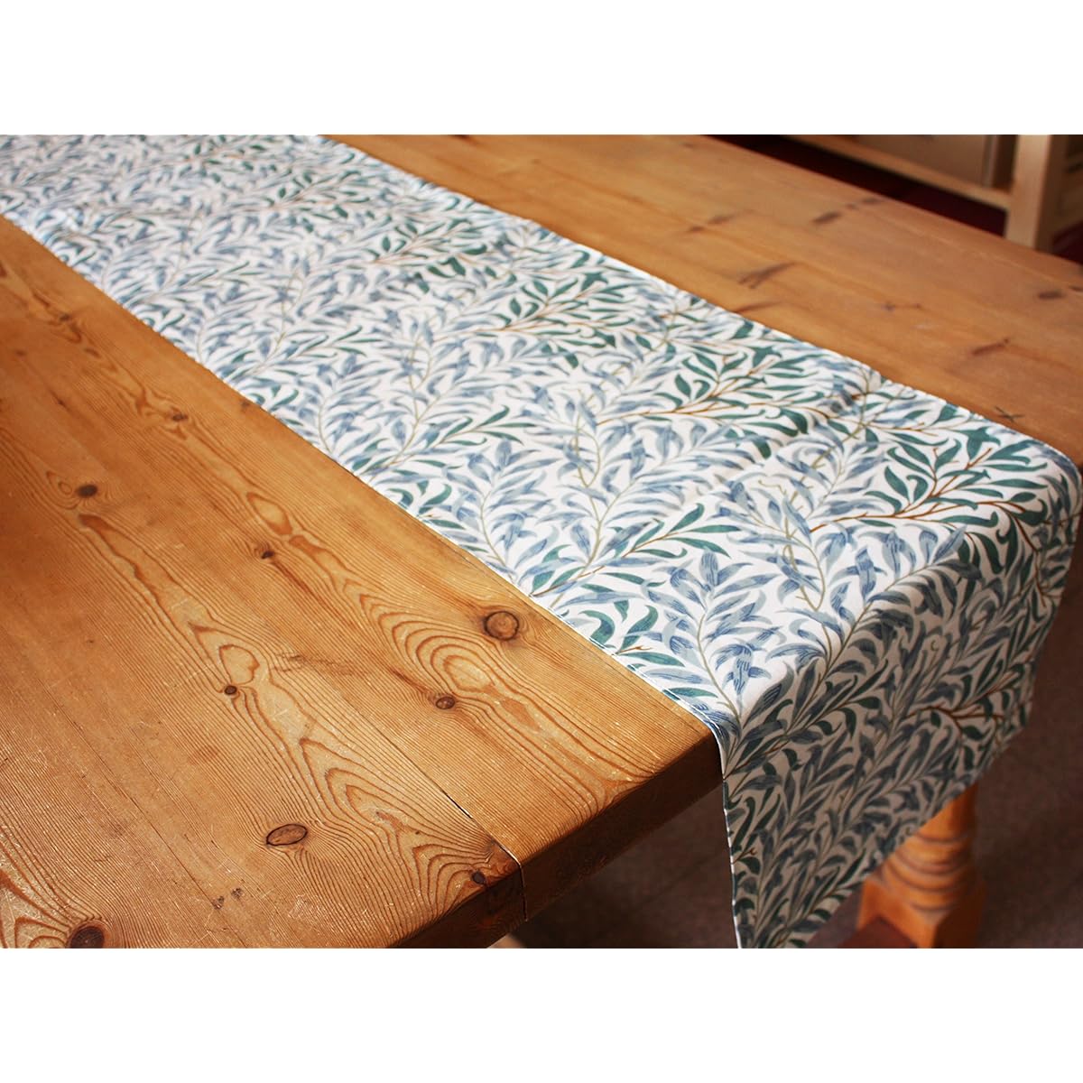 Morris Design at Oxford Time Table Runner (145cm x 30cm) Green Willow TABR314