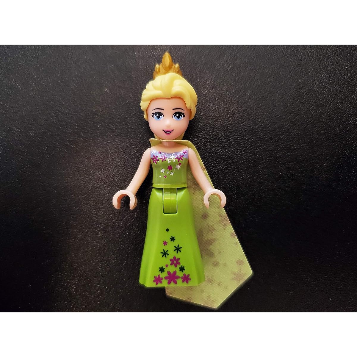 LEGO Disney Princess: Frozen Minifigure – Elsa – Lime Dress (Set 41068)