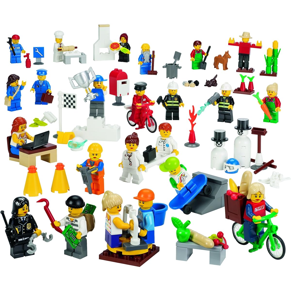 LEGO Community Minifigure 256 Pieces 9348