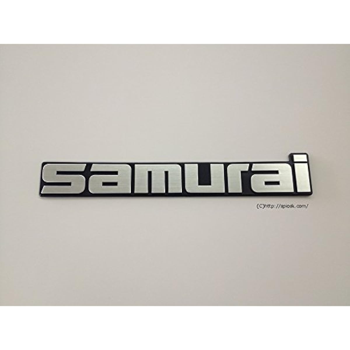 SUZUKI Jimny International Samurai JA11 / JA71 SUZUKI SAMURAI REAR EMBLEM