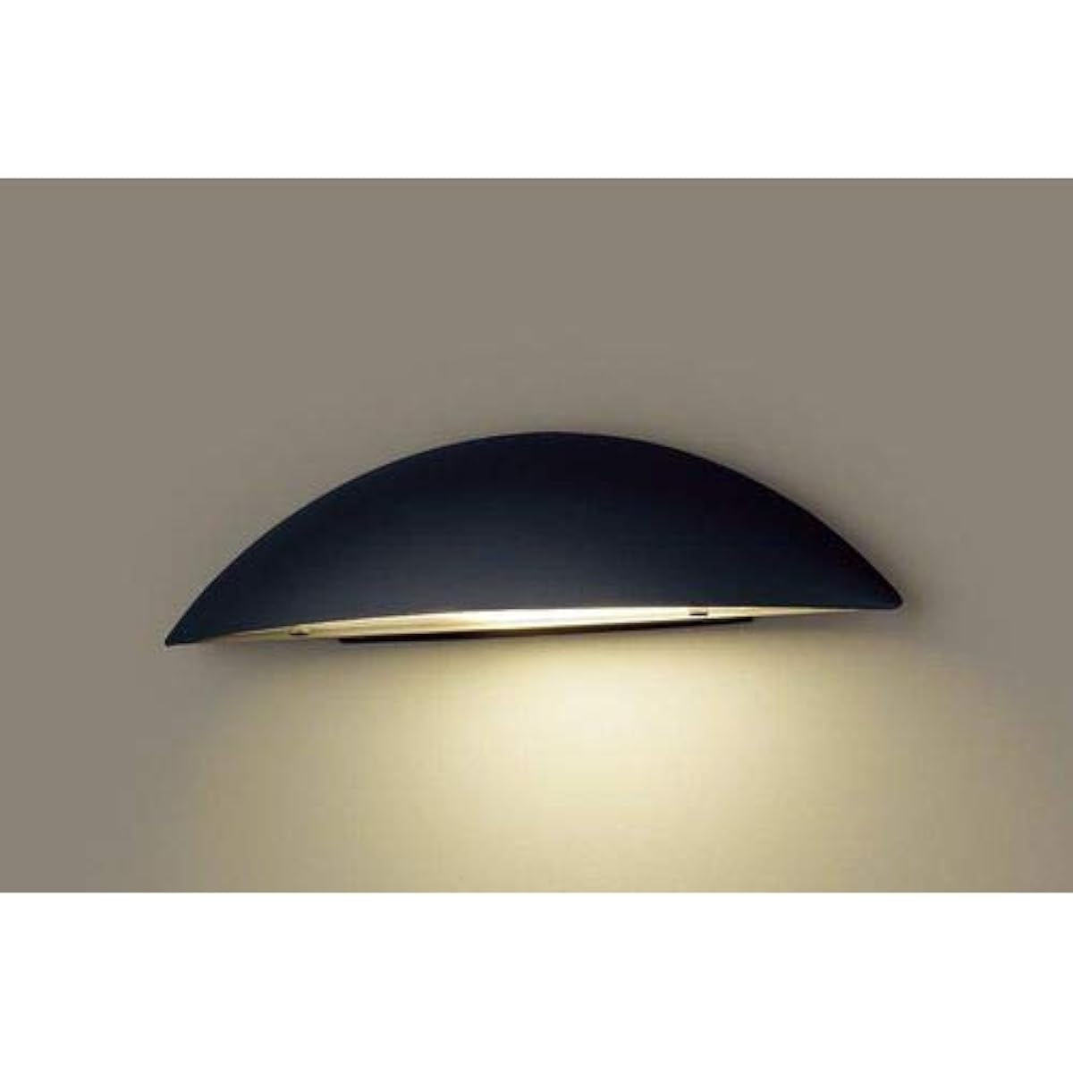 Panasonic Nameplate Light LGW85100BZ Off Black Body: Height 9.8cm Body: Width 39.9cm