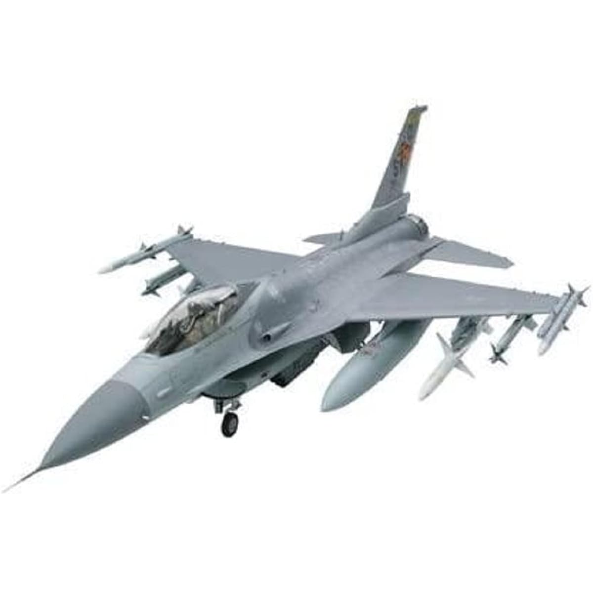 TAMIYA 1/32 Aircraft Series No.15 US Air Force Lockheed Martin F-16CJ Block 50 Fighting Falcon Plastic Model 60315