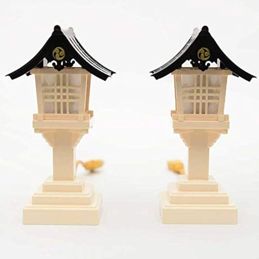 [Hiruta Butsu Shop] Sacred Tools Tomoe Crest Kasuga Lantern Plastic Black 1 Pair