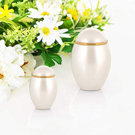 Mini Urn (Cocos Pearl White, Regular Size) (Cocos Pearl White, Regular Size) [Feel Close to Your Hand, Aluminum Petite Pot, Screw Type, Bag, Ashes, Urn, Turtle, Divine, Keepsake Keepsake, Compact,