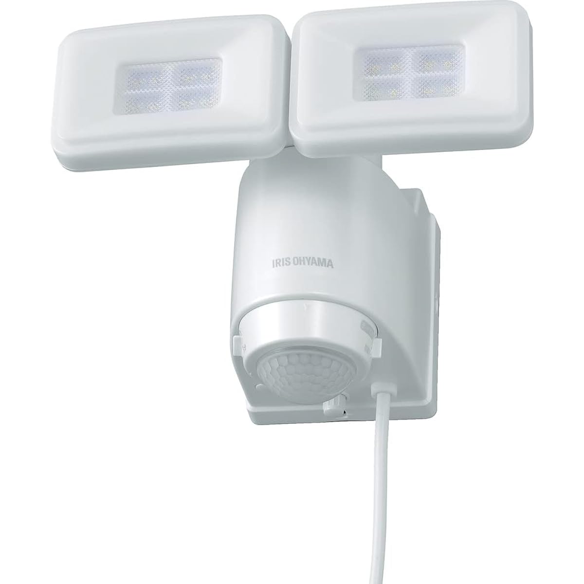 IRIS OHYAMA LSL-ACTN-2400 Outlet Type LED Motion Sensor Light, Waterproof Specification, Brightness 2400 Lumens, Outlet 3m