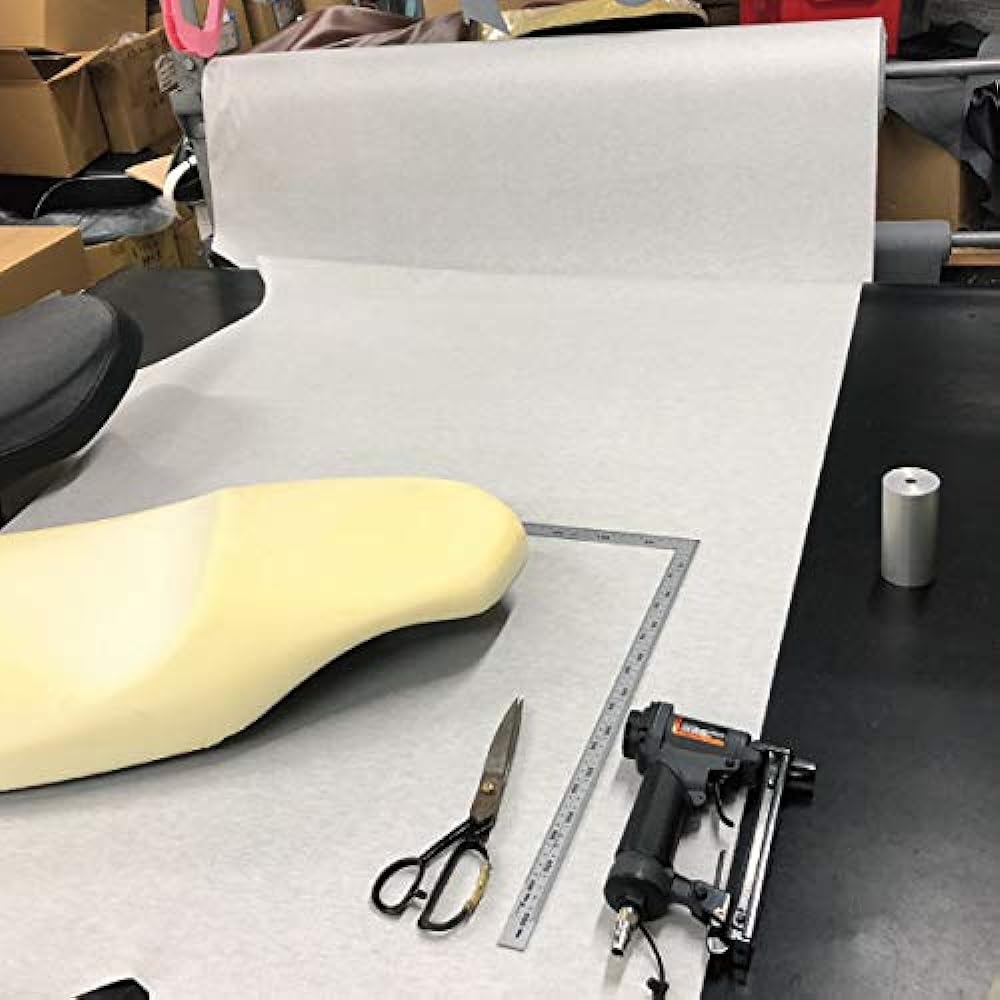 Suzuki Skywave 250S /250LTD (CJ46A) 250M (CJ45A) / 400 (CK46A) (CK45A) (2008-) With waist support Specially designed seat cover Made in Japan (thick fabric) [Fabric color: Seat black, embossed black / Stitching: Front and rear