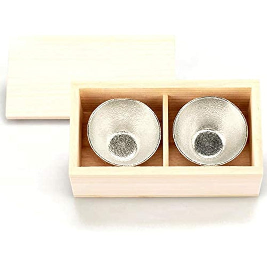 Nousaku 2-piece sake cup set (in paulownia box) e00102