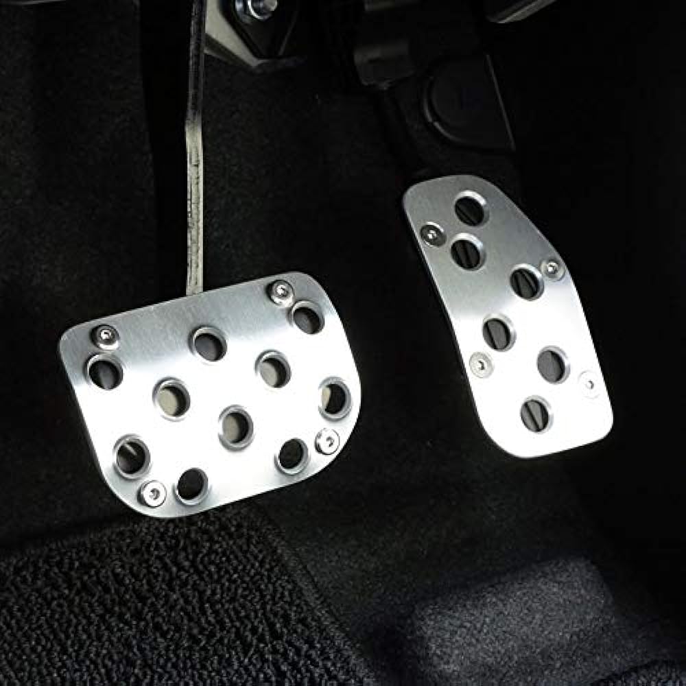 [APIO:4026-06C] Aluminum AT Pedal Set, Jimny JB64, JB74 For Automatic Cars (MT Cars Not Available)/Footrest Sold Separately