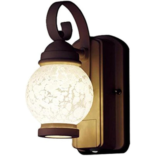 Panasonic (Panasonic) [Construction required] LED porch light, equivalent to one 60-type light bulb, sealed, rainproof, FreePa welcome, with brightness sensor LGW...