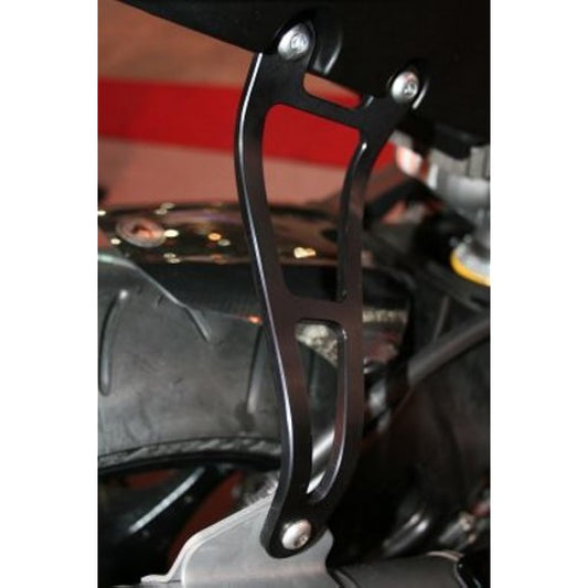 R&G Exhaust Hanger: BLACK SUZUKI GSX-R1000K7-K8 RG-EH0034BK