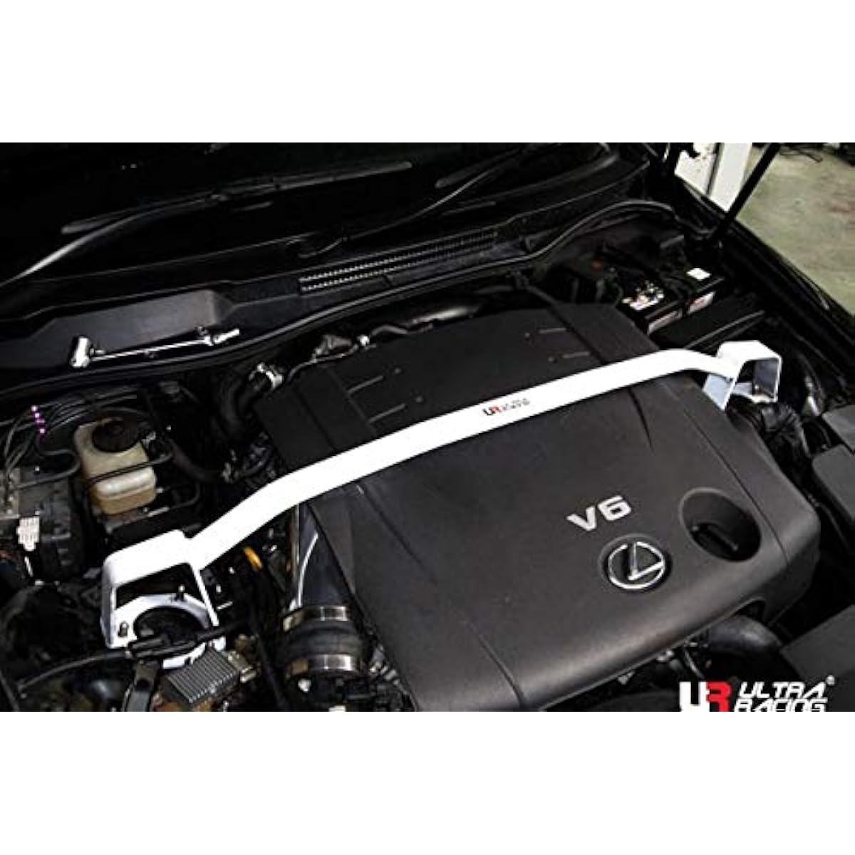 Ultra Racing LEXUS IS250 GSE20 Front Tower Bar 2.5L [TW2-830]