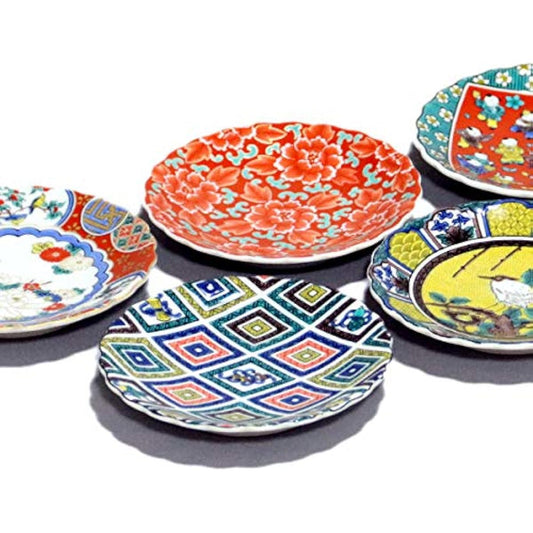 Kutani ware Seikou kiln No. 3 Chrysanthemum plate set (Set of 5 small plates) Period painting style SK-408