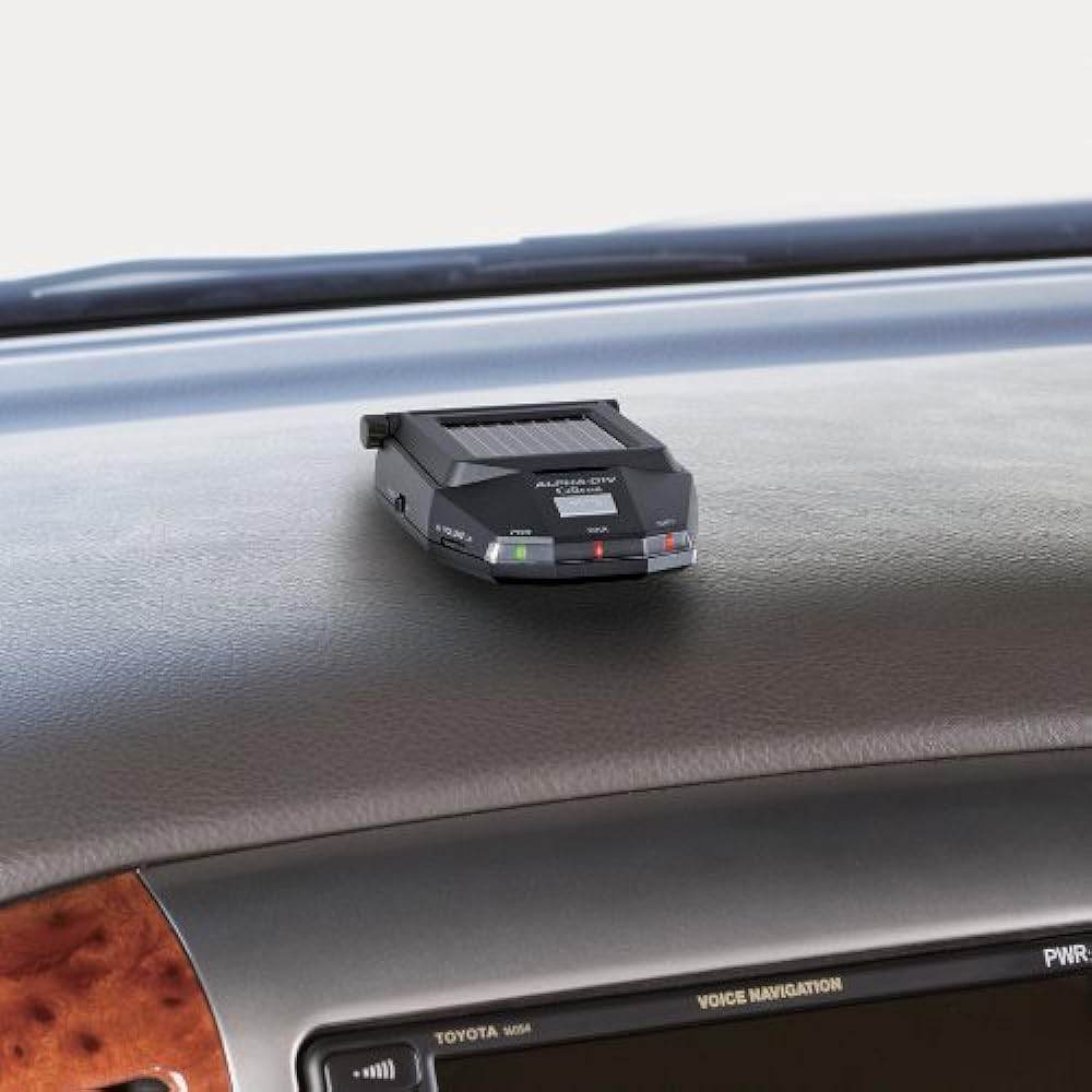 CELLSTAR Radar Detector ALPHA-D1V Solar Type 2 Bands Continuous Use of Built-in Battery Up to 30 Hours Made in Japan CELLSTAR