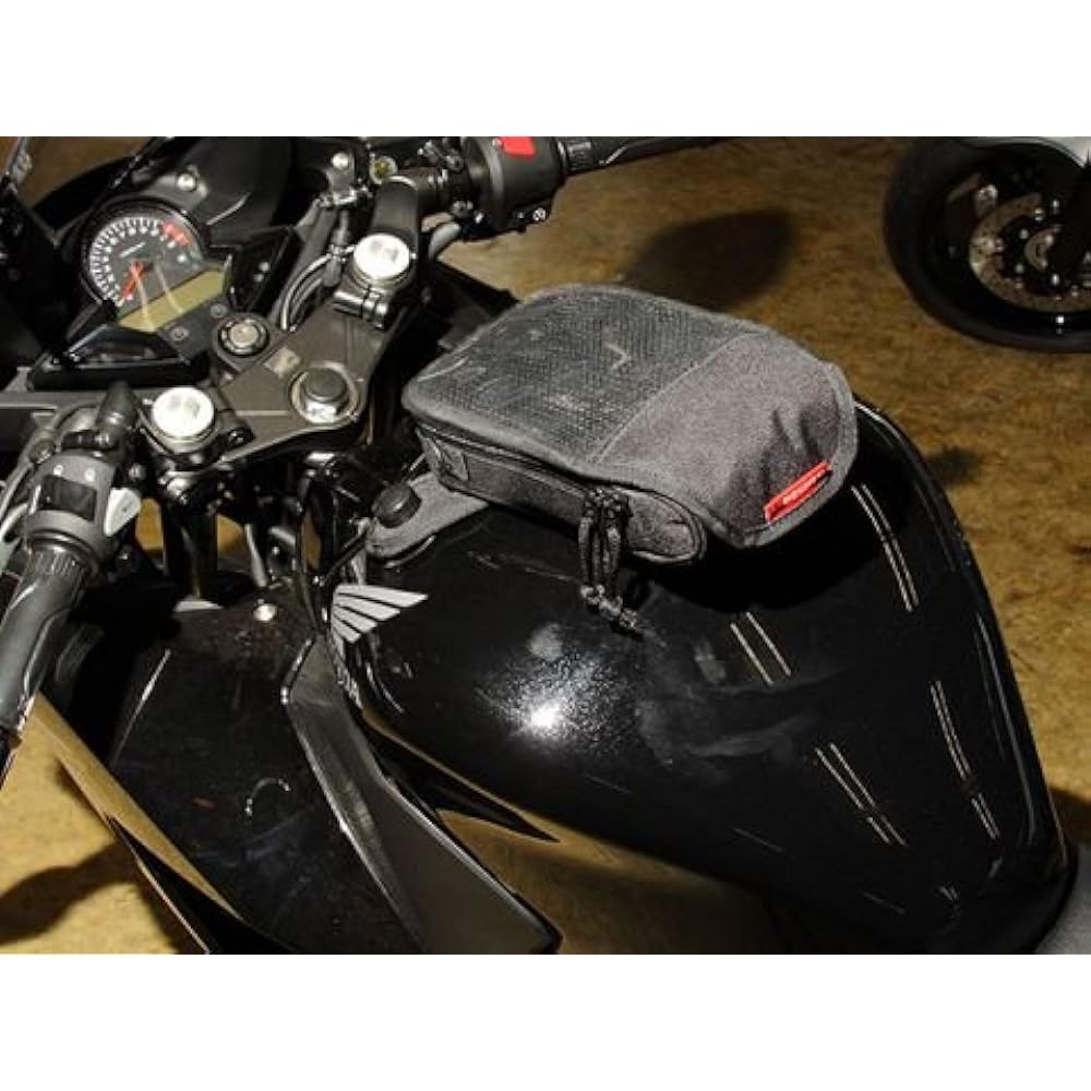 DEGNER Replaceable Suction Cup Tank Bag 1.4L Motorcycle Black NB-142