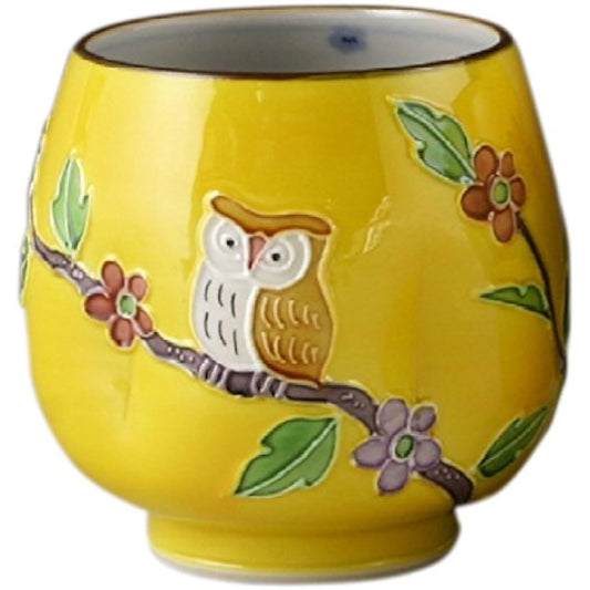 Aito Kyoto Kiyomizu Ware Tea Cup (In Wooden Box) Small Shoho Kiln Yellow Crosstoed Owl UHF841-02