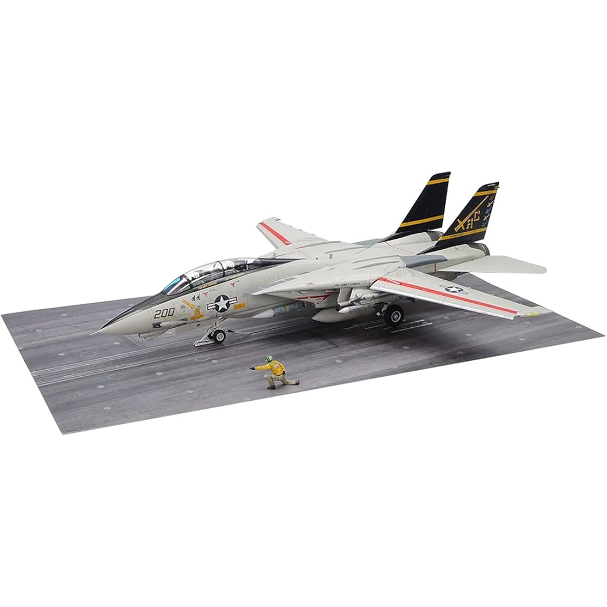 Tamiya 1/48 Masterpiece Series No.122 Grumman F-14A Tomcat (Late Type) Launch Set Plastic Model 61122