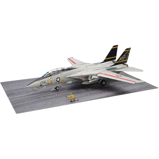 Tamiya 1/48 Masterpiece Series No.122 Grumman F-14A Tomcat (Late Type) Launch Set Plastic Model 61122