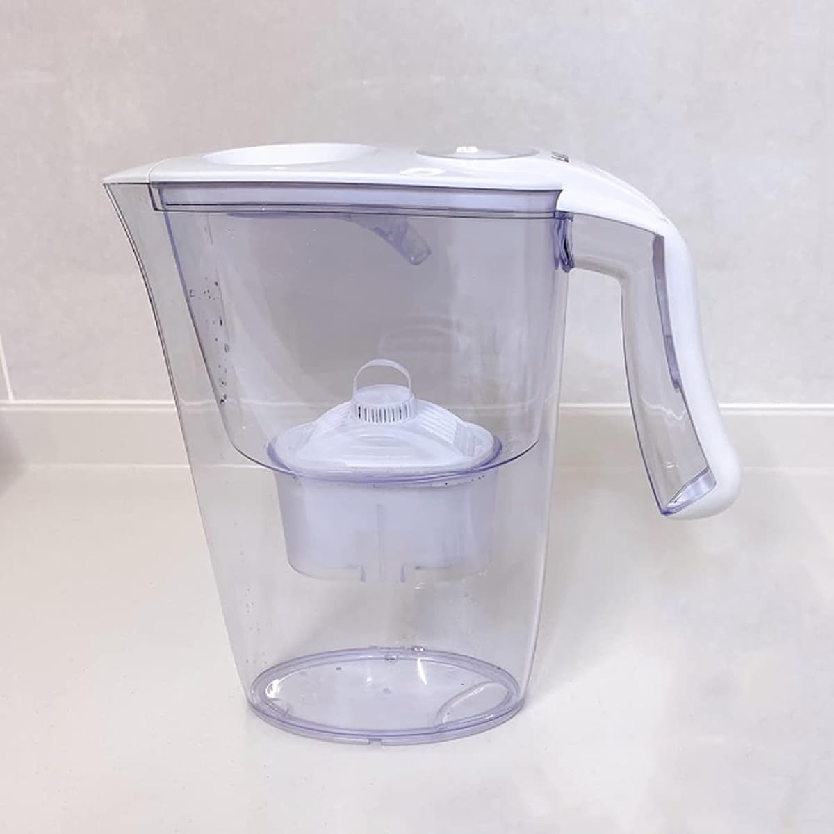 LAICA Pot Type Water Purifier 2.3L White PRD1610002