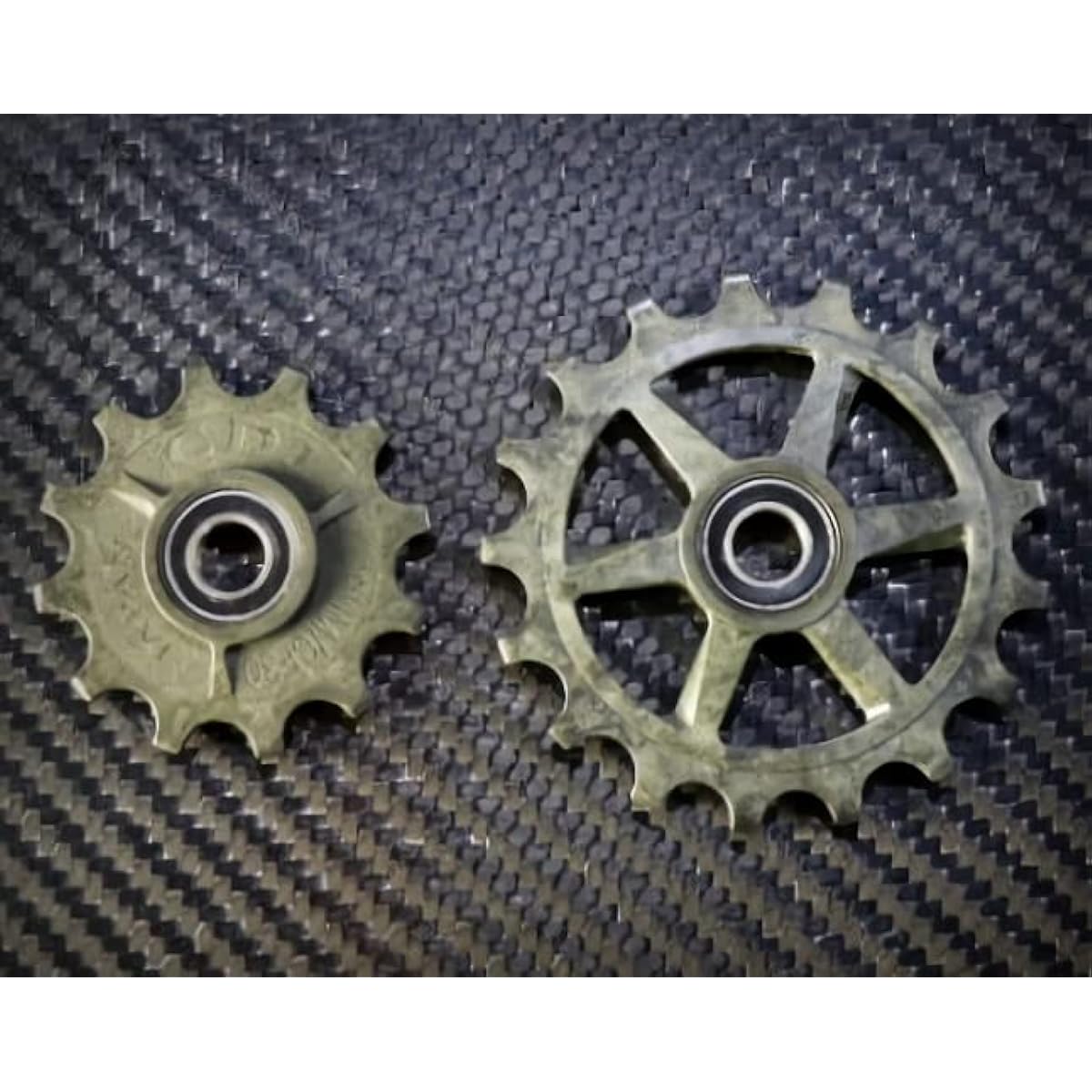 CarbonDryJapan Pulley Set for V3+ 12/17T Hybrid Bearing