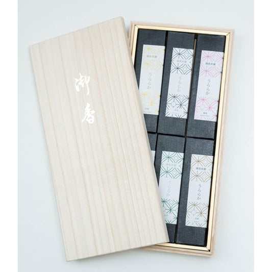 [Packaging with Lotus Sticks] Binchotanrei Uraraka, 6 Types Assorted, Paulownia Box, Natural Fragrance No Preservatives), Sandalwood Bouquet, Sakurazaka, Purifying Tea, Queen, Plum Kaundo, Made in
