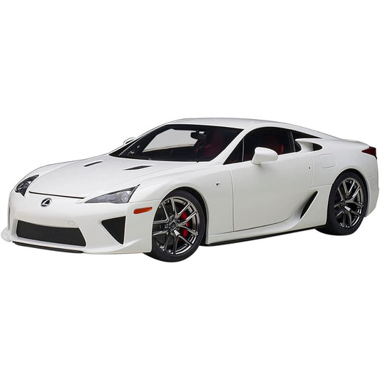 AUTOart 1/18 Lexus LFA (Whitest White) Completed Product