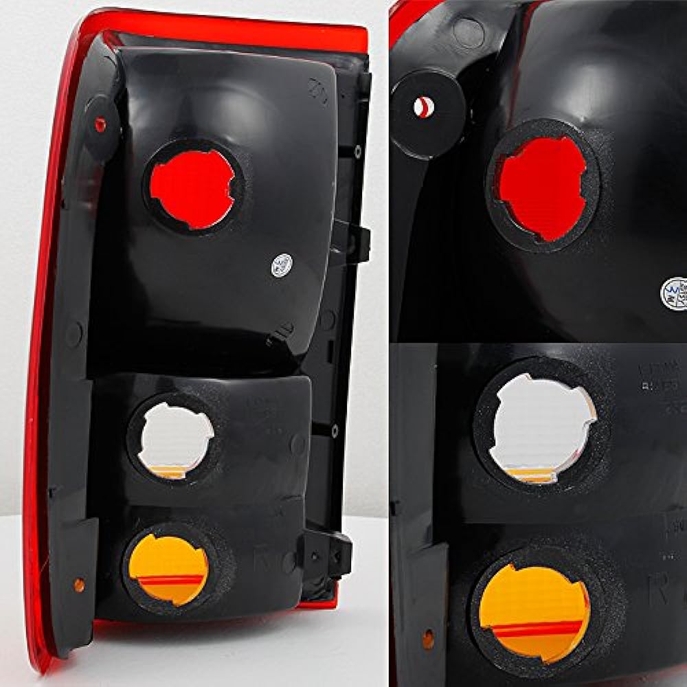 Ford Ranger Pickup for Truck Red Clear Cure Tail Light Brake Lamp Replacement Pair left and right