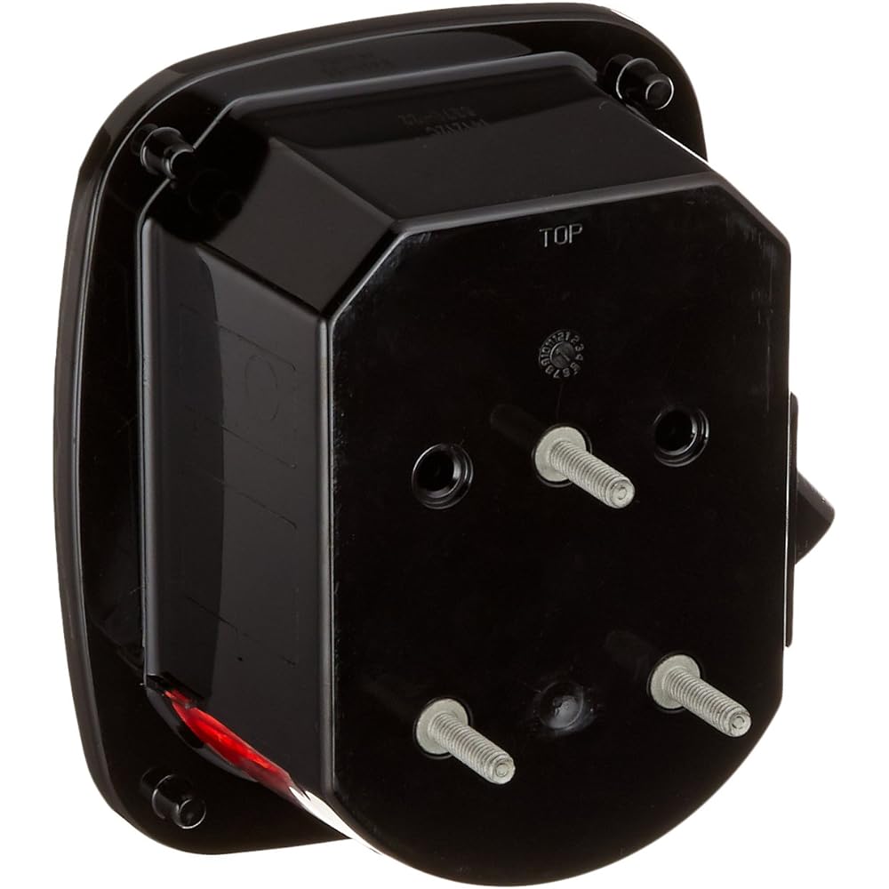 3 Stud replacement lamp RH Red
