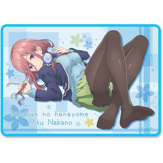 The Quintessential Quintuplets Extra Large Blanket (Miku Nakano)