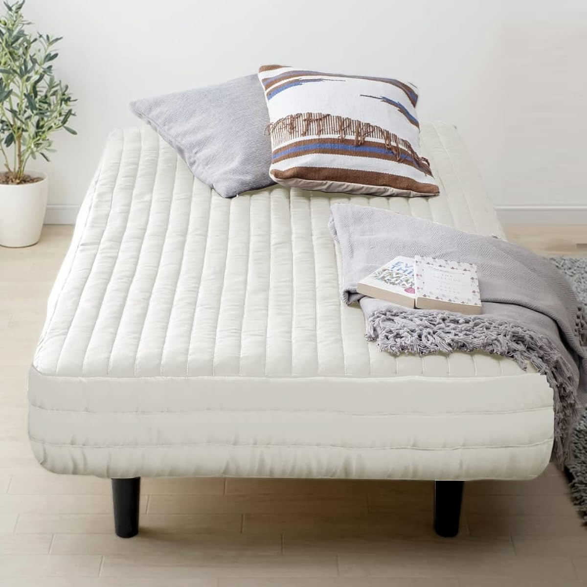Iris Plaza Legged Mattress Pocket Coil Single Bed Slatted Bed 462 Coils Easy to Transport Compressed Packing Bed Durable/Breathable AATM-S Ivory