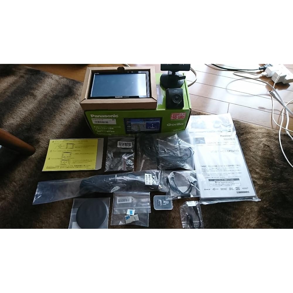 Panasonic Deca Gorilla Large Screen 7V Type Wide VGA One Seg 16GB SSD Portable Car Navigation CN-GP737VD