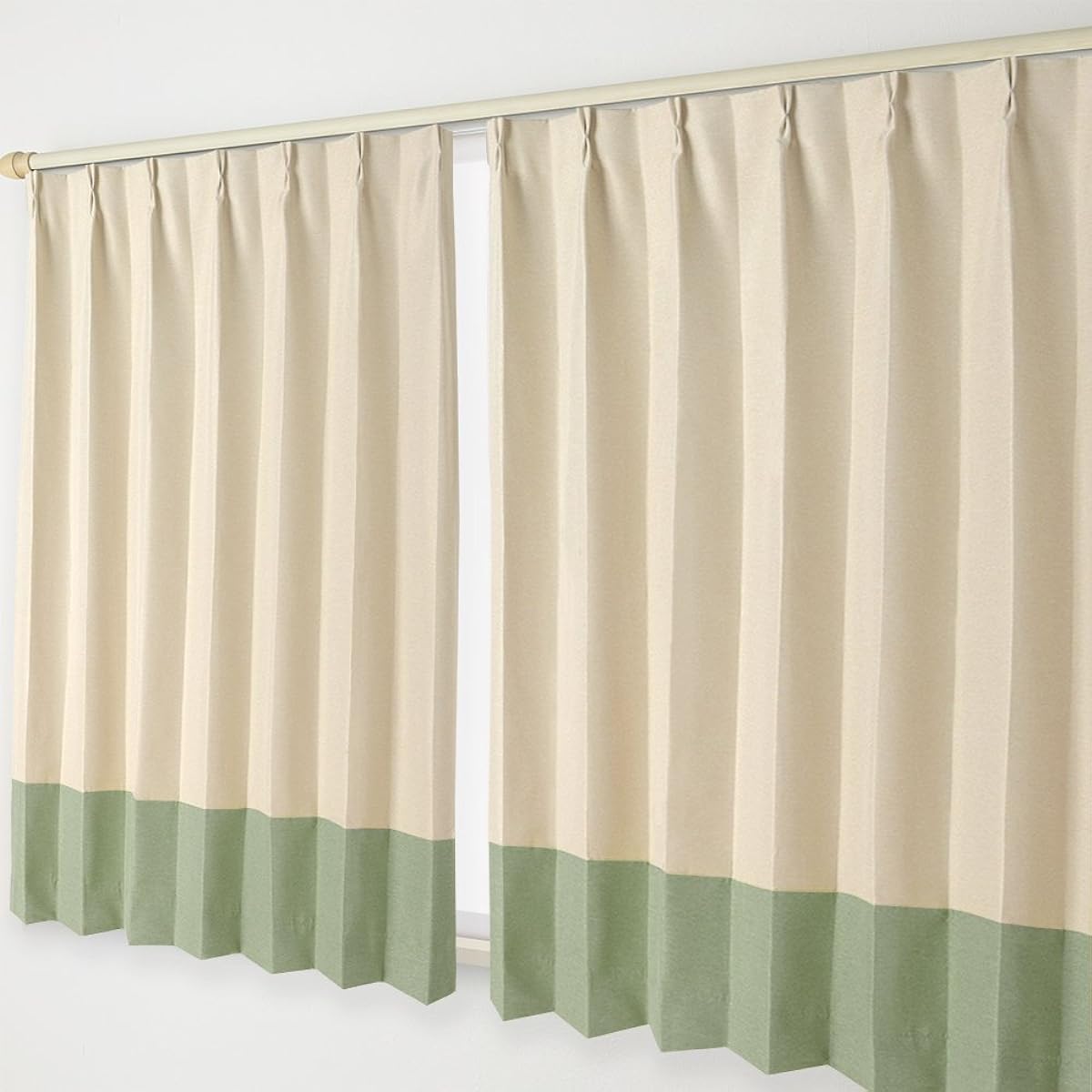 Two-tone blackout curtain B hook Width 100 x Length 95cm Set of 2 19. Beige x Green bottom