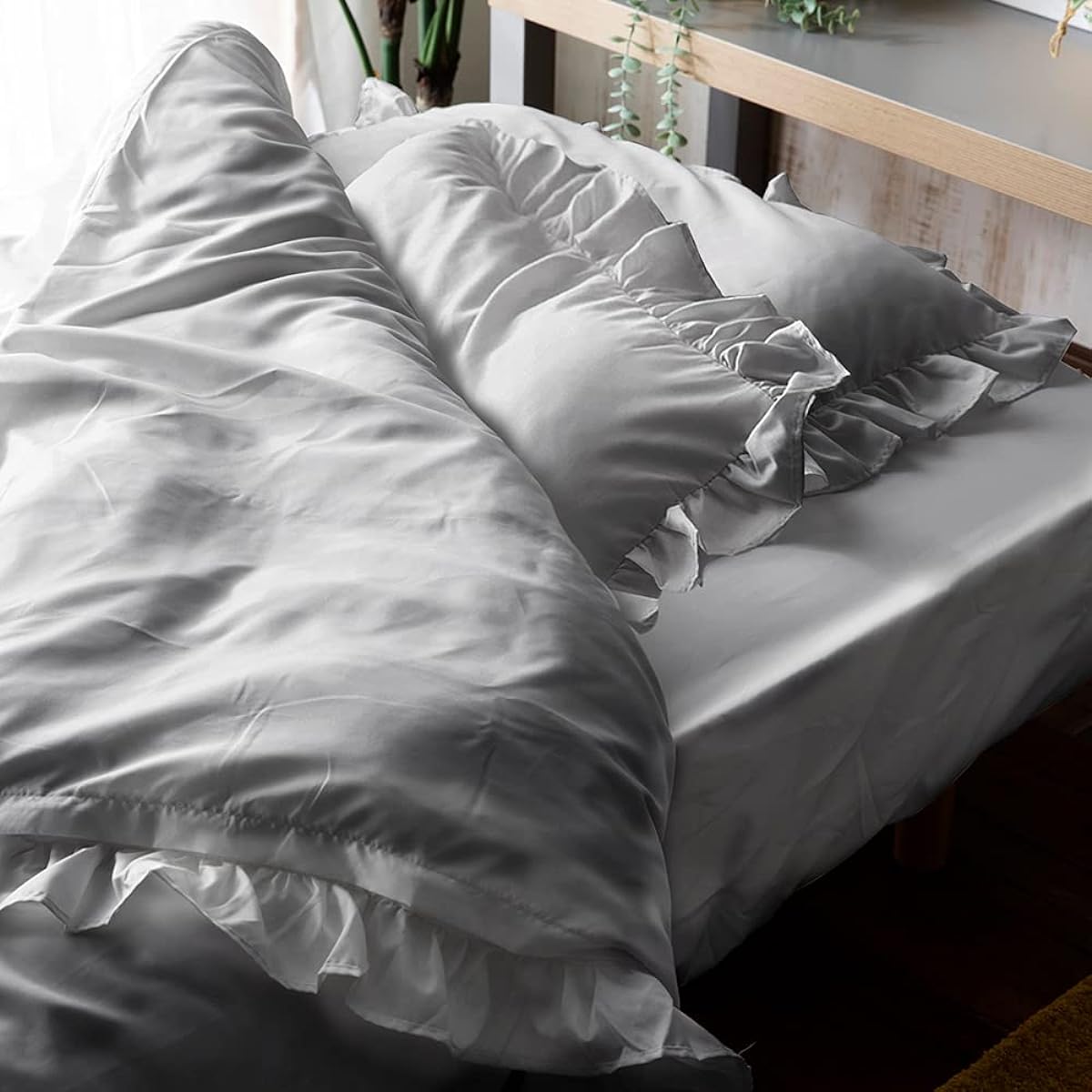 Iris Plaza Duvet Cover Set of 4, Fitted Sheet, Duvet Cover, 2 Pillow Shams, Washable, Peach Skin Processing, Wrinkle Resistant, Double Ruffles, Gray