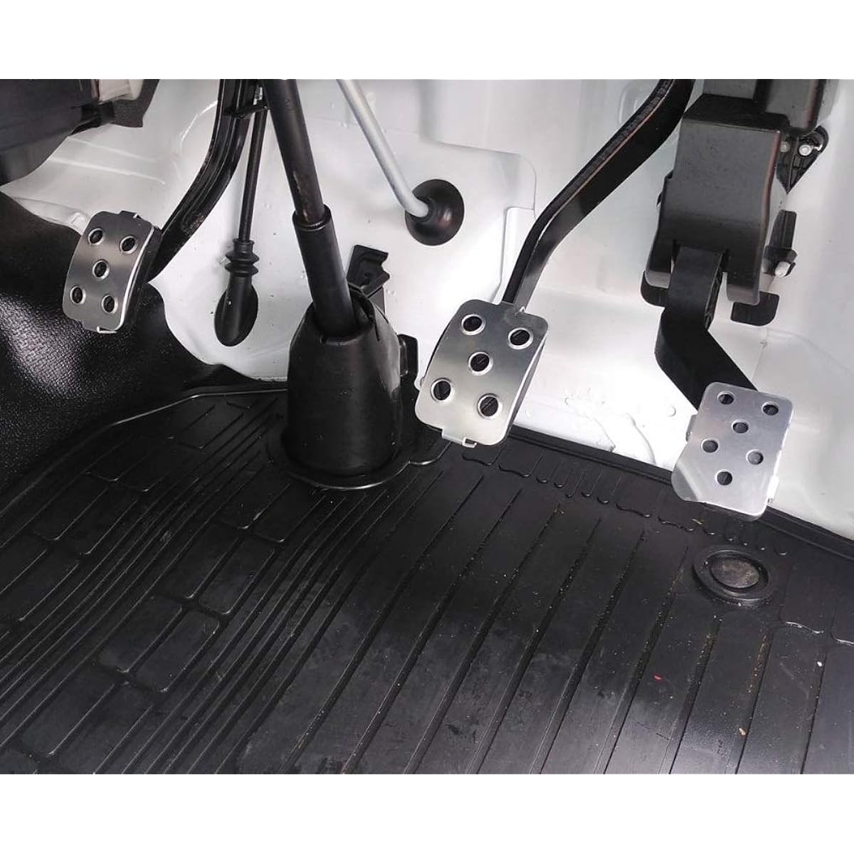 SUZUKI-CARRY-EBD-DA16T 5MT Aluminum Pedal Set for Suzuki Carry MT (Carry, 3BD-DA16T Super Cary)