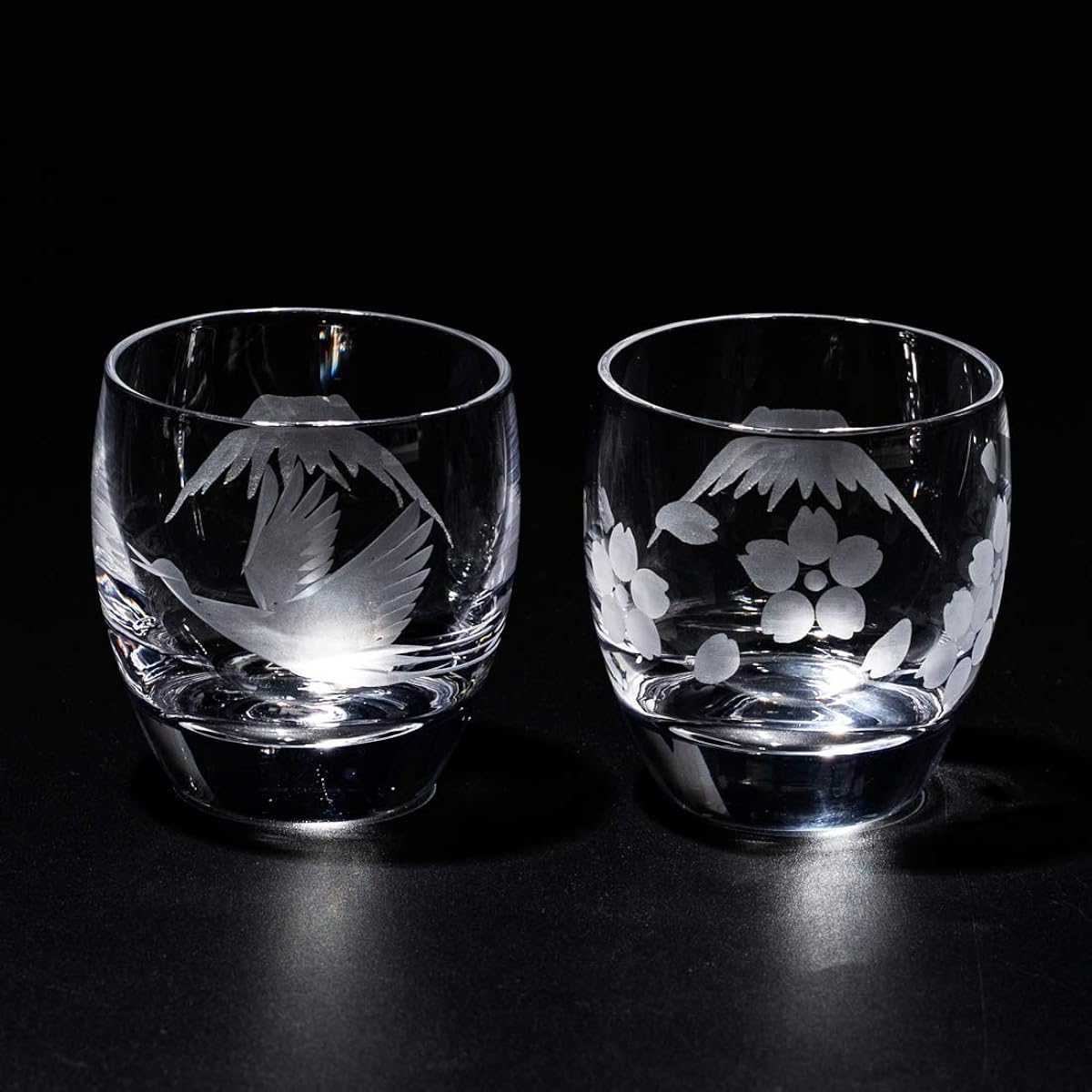 [Taimuro Kobo Official] Edo Kiriko Mt. Fuji with Cranes and Cherry Blossoms Cold Sake Glasses Pair TB0050-32/0050-33 Comes in a Presentation Box Made in Japan