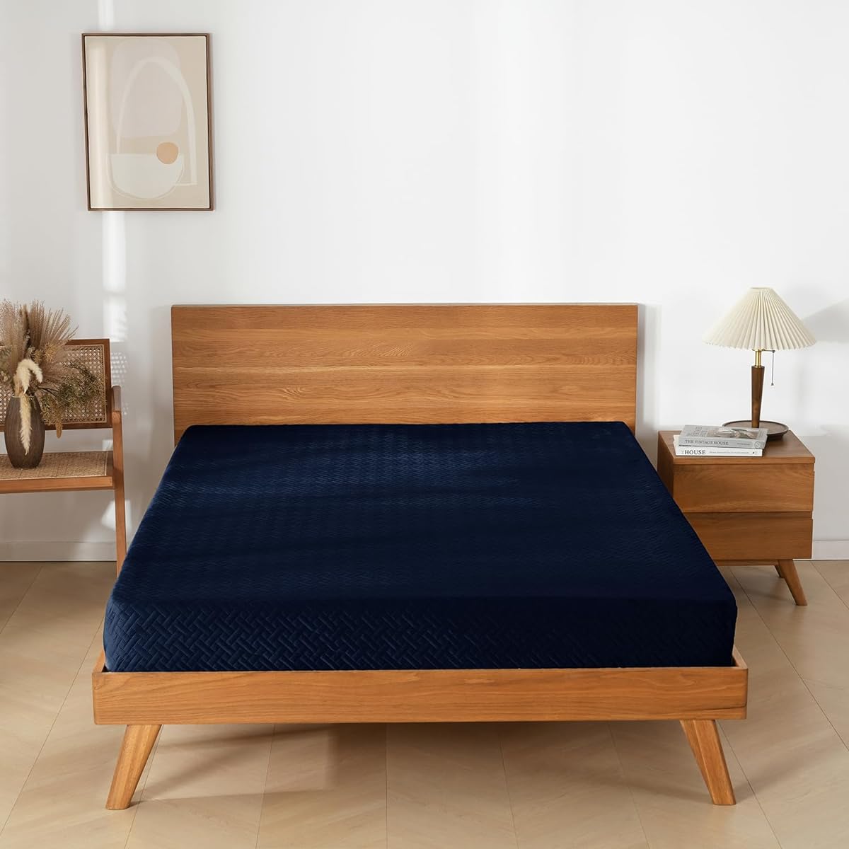 Mattress Cover Fitted Sheet Pile Sheet Bed Sheet Microfiber Velvet Soft Fluffy Anti-Static Bed Cover (Queen:160x200, Navy)