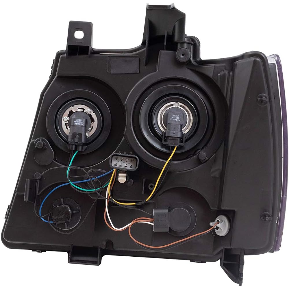 Chevrolet SUV pickup truck for replacing headlight headlamp drivers and passenger seats 20760578 20760579