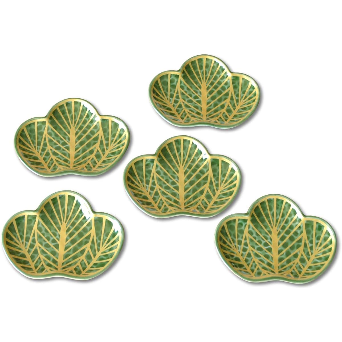 New Year tableware, Japanese tableware, small plates, pine needles, lucky charms, Arita ware, pine needles (green), small plates, set of 5, gift box included