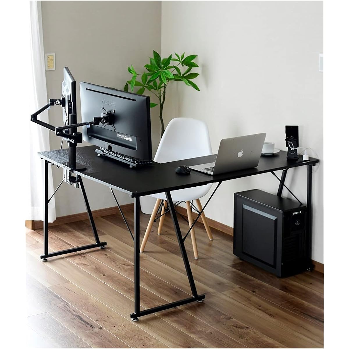 [Yamazen] Desk (L-shaped desk) with 2 outlets, load capacity 70 kg, wide leg area, PC desk, computer desk, width 110 x depth 130 x height 70 cm, assembled product, black/shiny black PND-1300 (BK/SBK) Telework