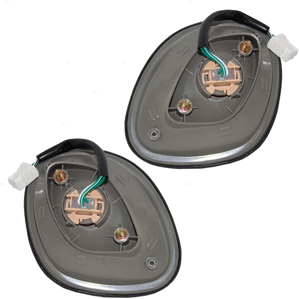 Compatible with BROCK replacement driver and passenger seat tail lamp lid attached lens 98-05 GS400 8159030070 8158030120