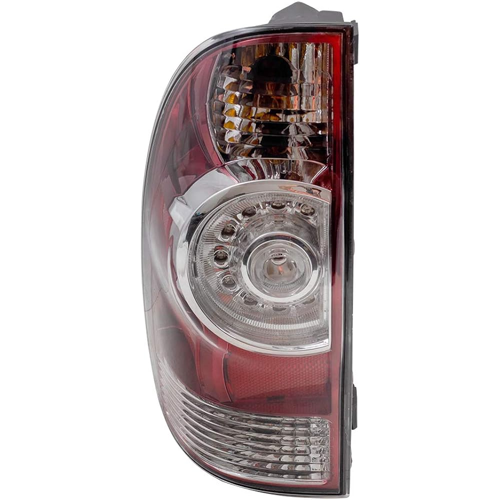 Autoandart replacement driver tail light with LED center lens 2005-2015 Compatible with octopus maxplification trucks 8156004160
