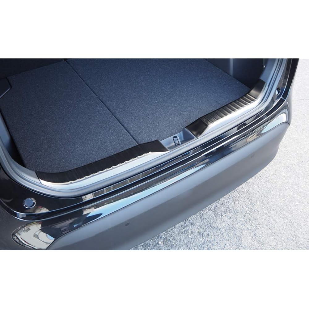 Samurai Produce Toyota Yaris Cross Luggage Scuff Plate 2P Black Hairline