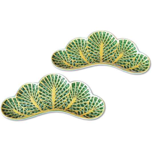 New Year Tableware, Appetizer Plate, Japanese Food Serving Plate, 25cm, Japanese Tableware, Lucky Charm, Matsuba, Arita Ware, Sachi Matsuba, Green, Set of 2, Pair