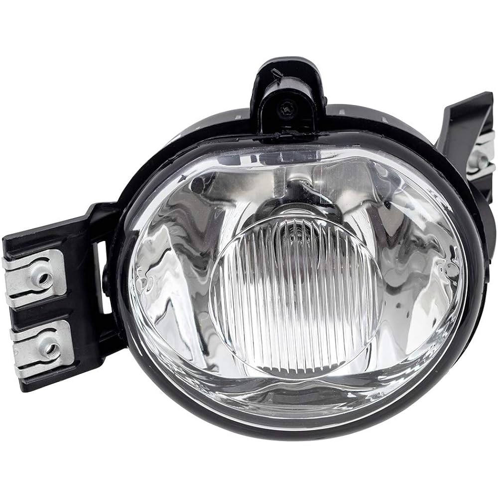 Autoandart replacement driver fog light assembly 2002-2008 1500 Pickup truck compatible 55077475AE