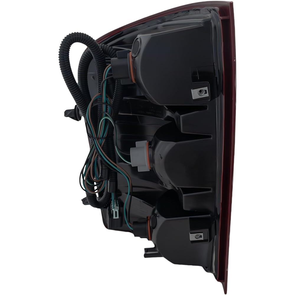 Tail Light Assembly 2007-2013 Chevrolet Sylvalard 1500 Passenger seat side