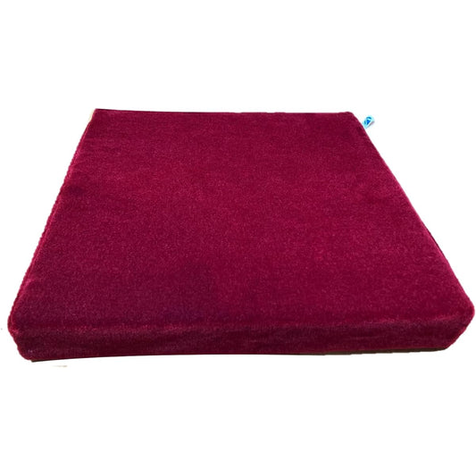Moquette Cushion Hiroshima Kotsu Japan Seal Collaboration Goods Zabuton (Red)