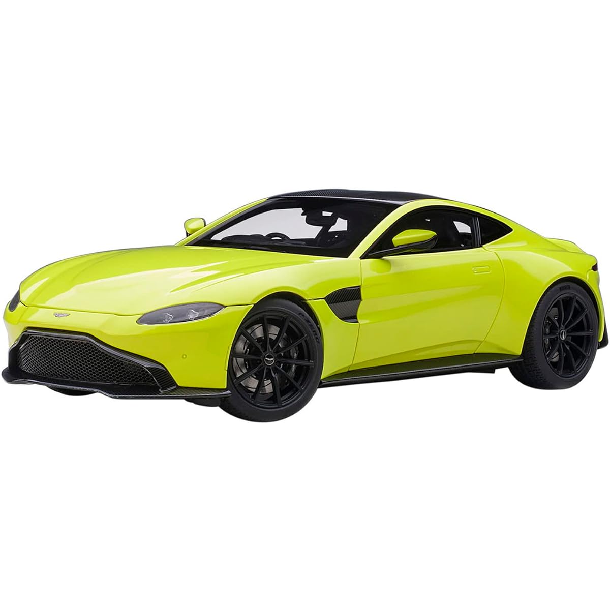 AUTOart 1/18 Aston Martin Vantage 2019 Metallic Lime Green/Carbon Black Roof Finished Product 70279