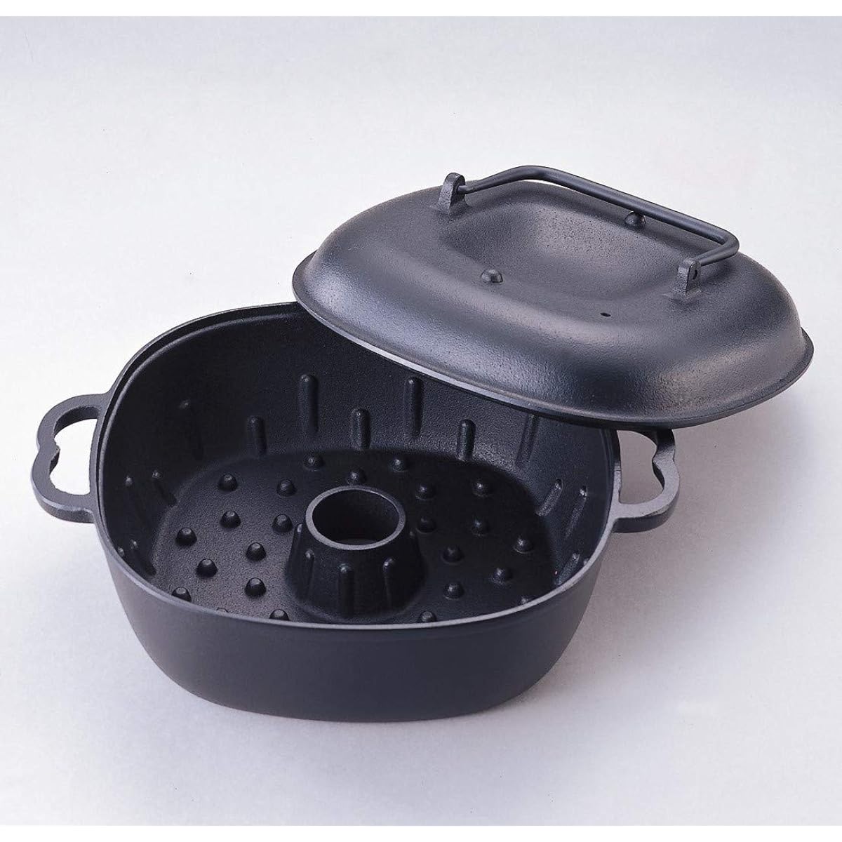 Iwachu Yakiimo Pot, Black, Inner Dimensions 24.5 x 24.5cm, For Open Fire, Nanbu Tekki 21102