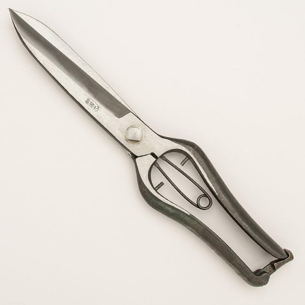Tohoku Uchihamono Shinkunimitsu Pruning shears One-handed pruning shears <curved blade>