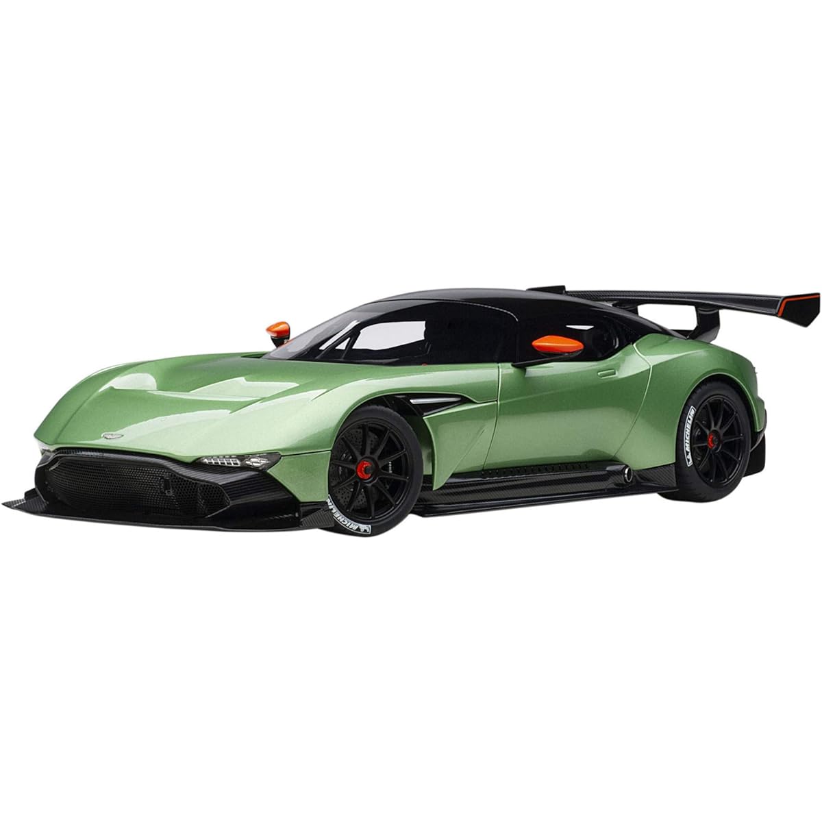 AUTOart 1/18 Aston Martin Vulcan Metallic Green Finished Product