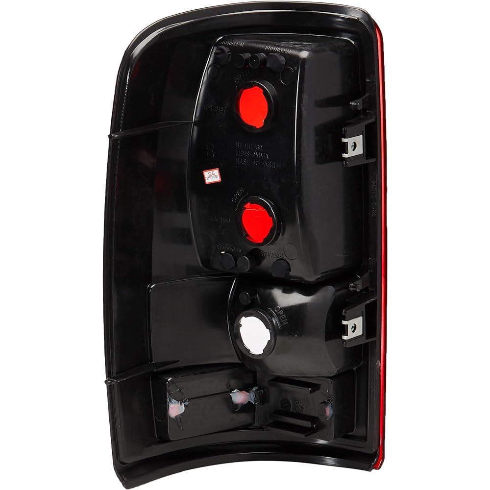 SPEC-D TUNING LT-DEN00G2RPW-TM GMC Yukon DENALI/CHEVY TAHOE Red Tail Light
